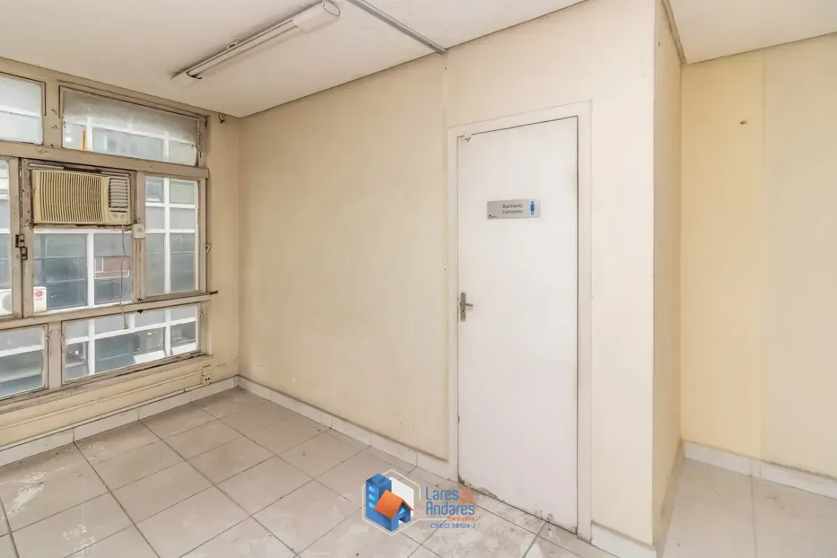 Imagem Conjunto comercial para venda e locação em República, 200m²
