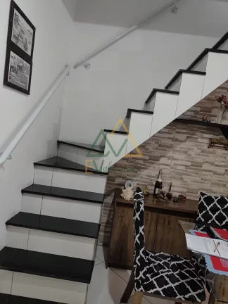 Imagem Casa com ático à venda Campo de Santana Curitiba PR