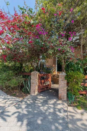 Imagem Casa com 4 dormitórios à venda, 265 m² por R$ 1.150.000,00 - Jardim das Vertentes - São Paulo/SP