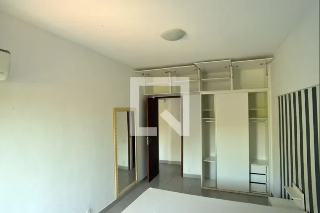 Imagem Apartamento à Venda - Barra da Tijuca, 1 Quarto, 76 m2