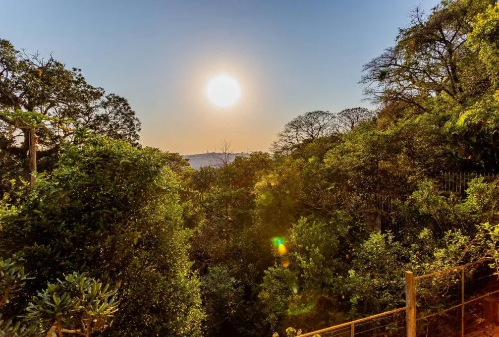Imagem Casa 3 Dormitórios Bairro Teresópolis - Porto Alegre