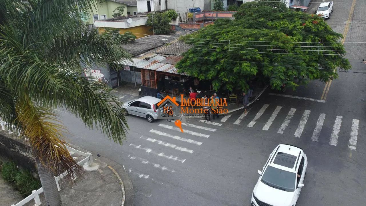 Imagem Terreno à venda com 400 m² no Jardim Vila Galvão - Guarulhos/SP