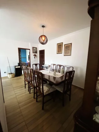 Imagem Apartamento de 2 quartos,dependência, 1 vaga - Campo Grande/Santos