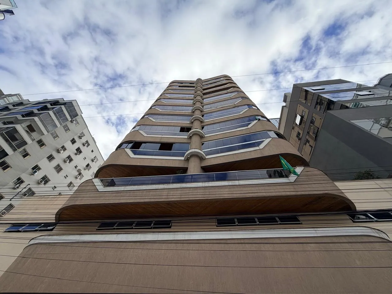 Foto do imóvel Apartamento à venda com 151m2 por R$ 1.790.000,00