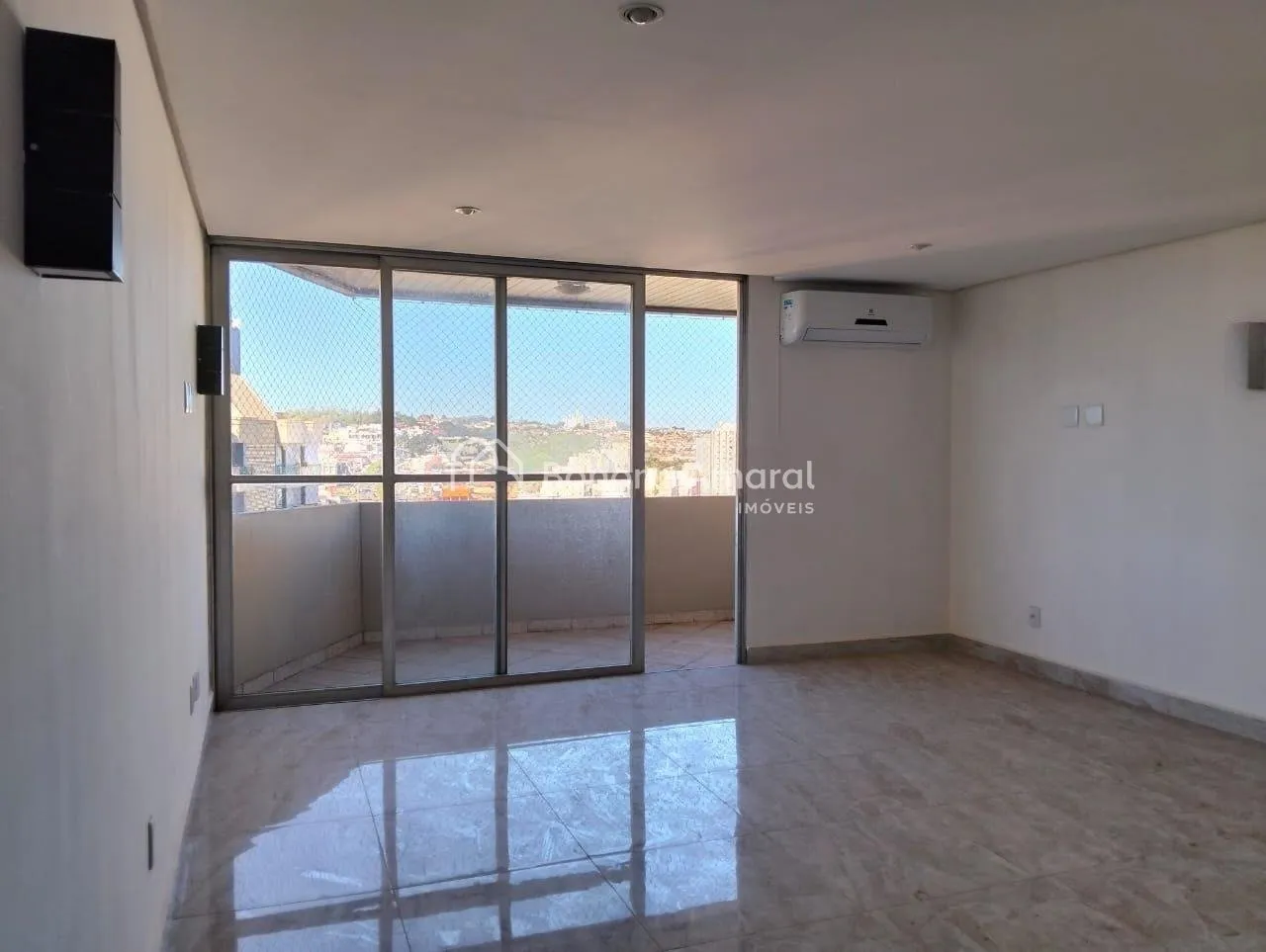 Imagem Apartamento à venda no Cambuí - Edifício Bela Campinas