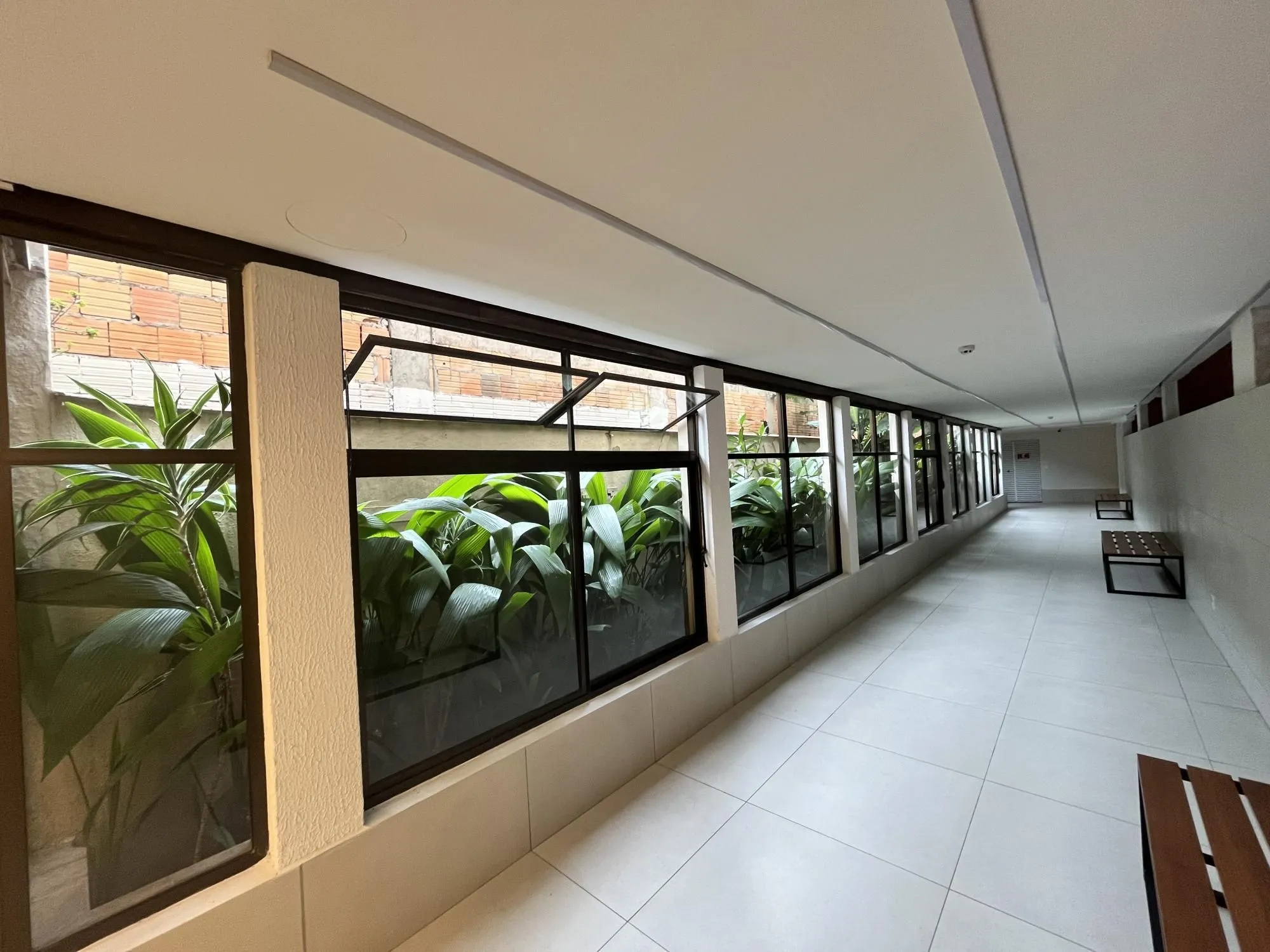 Imagem Apartamento garden de 1 dormitório transformado 2 quartos no bairro Cidade Baixa