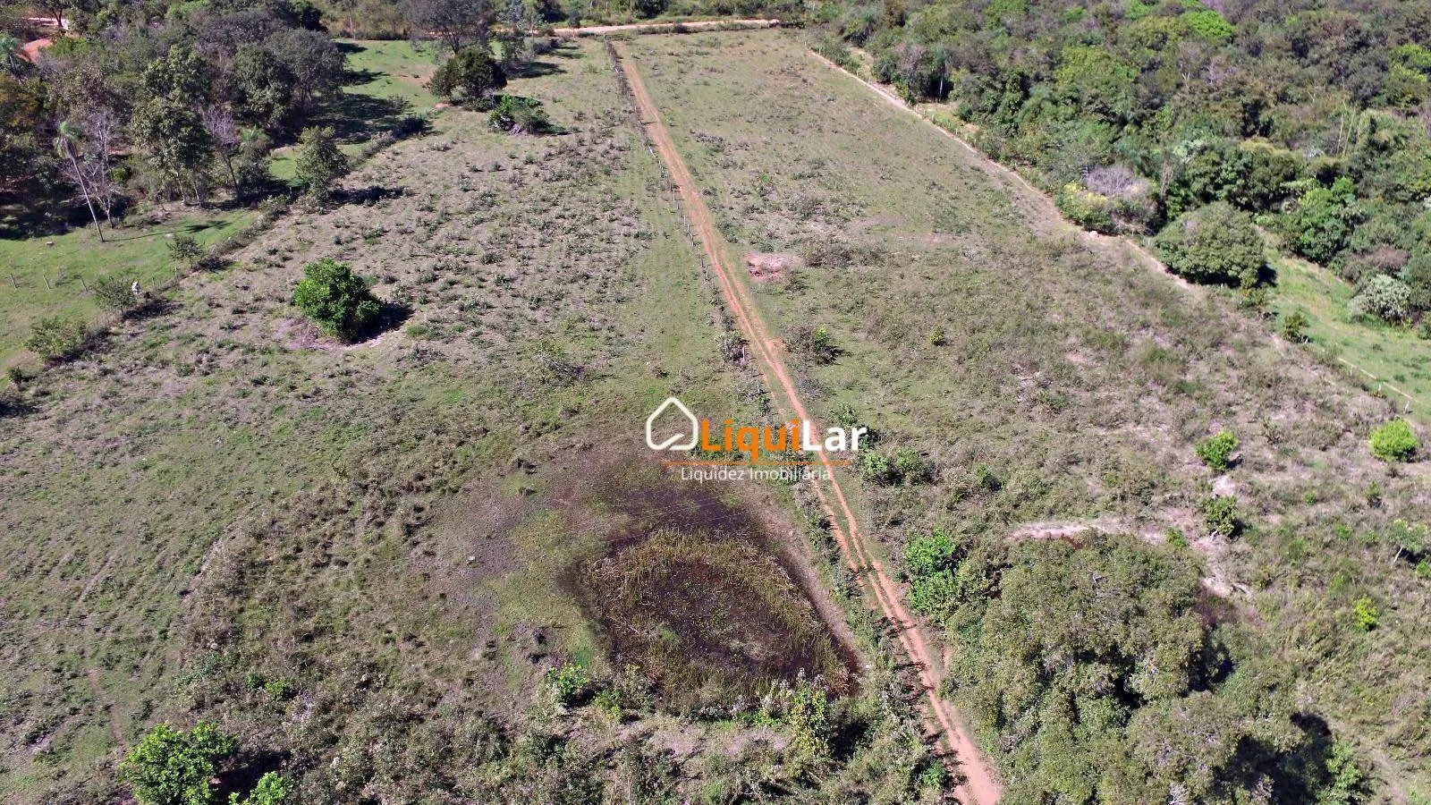 Imagem Chácara à Venda em Piraputanga com Fundo para o Rio Aquidauana, 6,5 Hectares e Casa Sede Completa