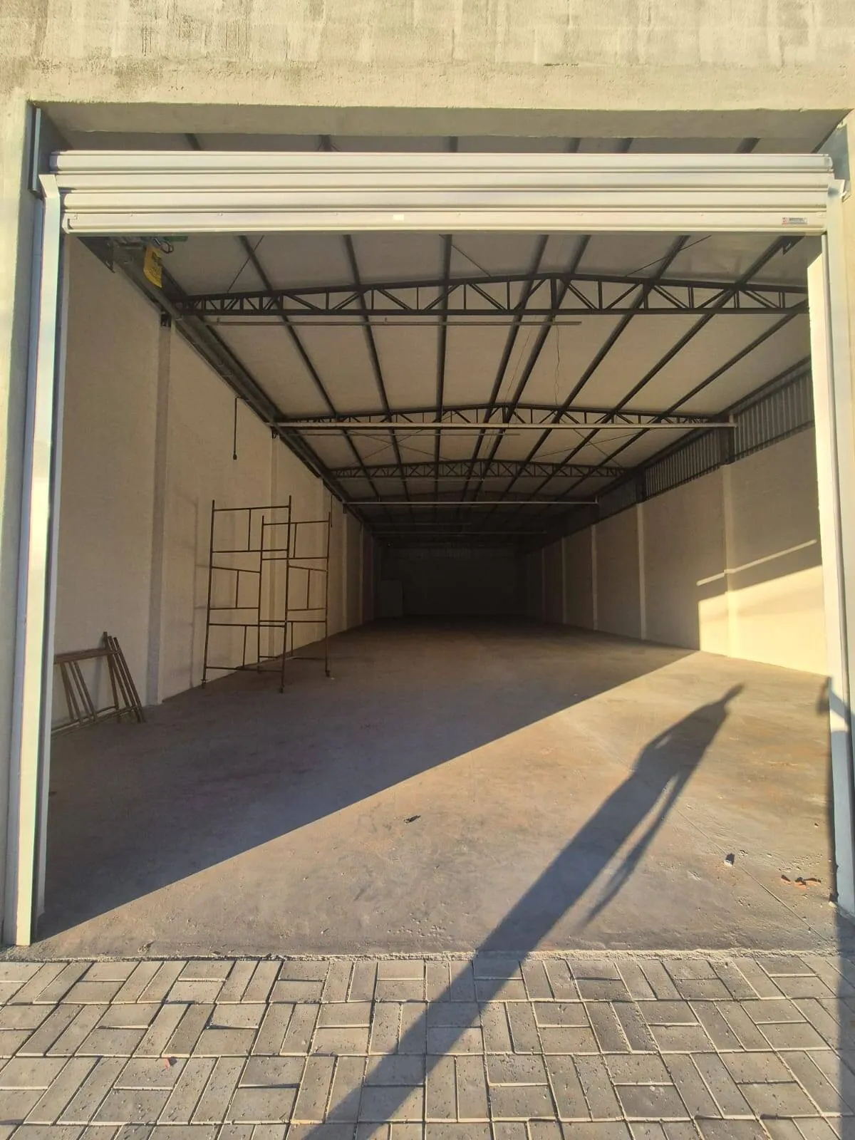 Imagem Barracão Comercial no santa isabel VG