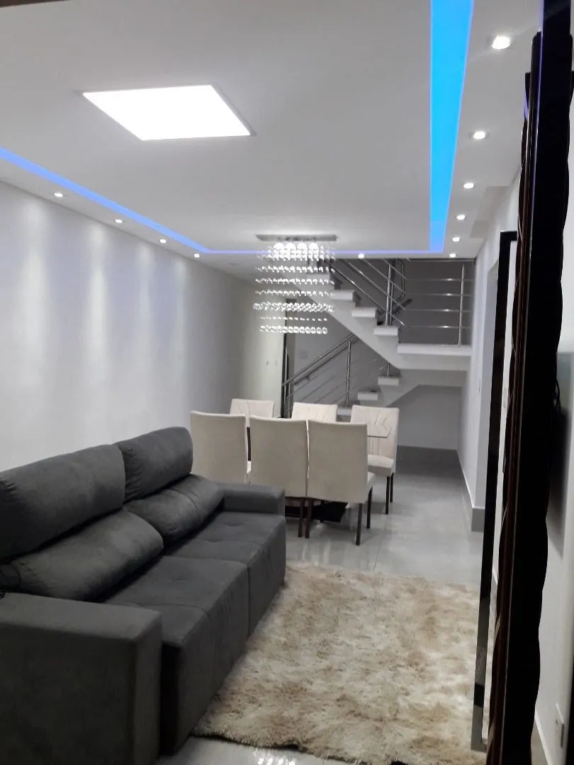 Imagem Sobrado com 3 dormitórios à venda, 140 m² por R$ 640.000,00 - Jardim Adriana - Guarulhos/SP