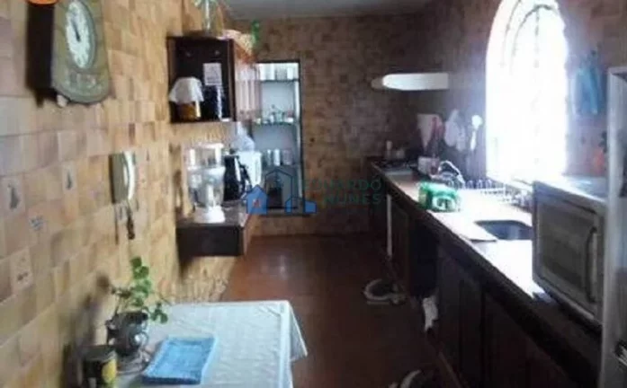 Imagem Casa ampla, arejada, confortável e muito conservada no Santa Lucia!
