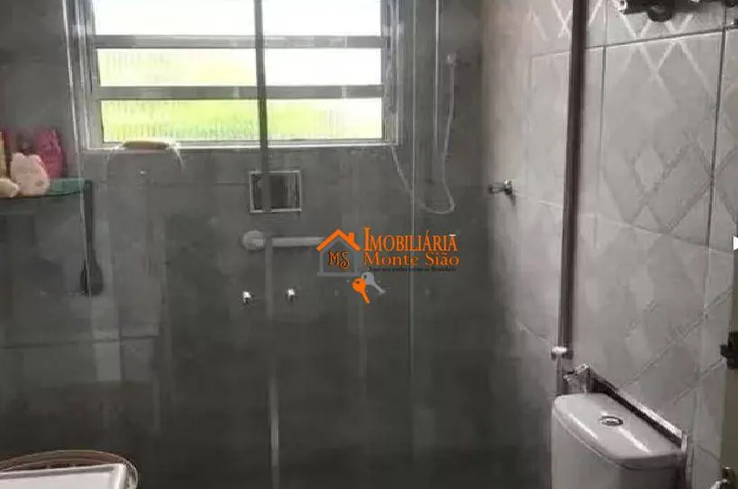 Imagem Sobrado na Vila Galvão