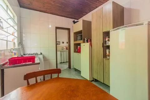 Imagem Casa 2 dorms à venda Avenida Outeiro, Coronel Aparício Borges - Porto Alegre