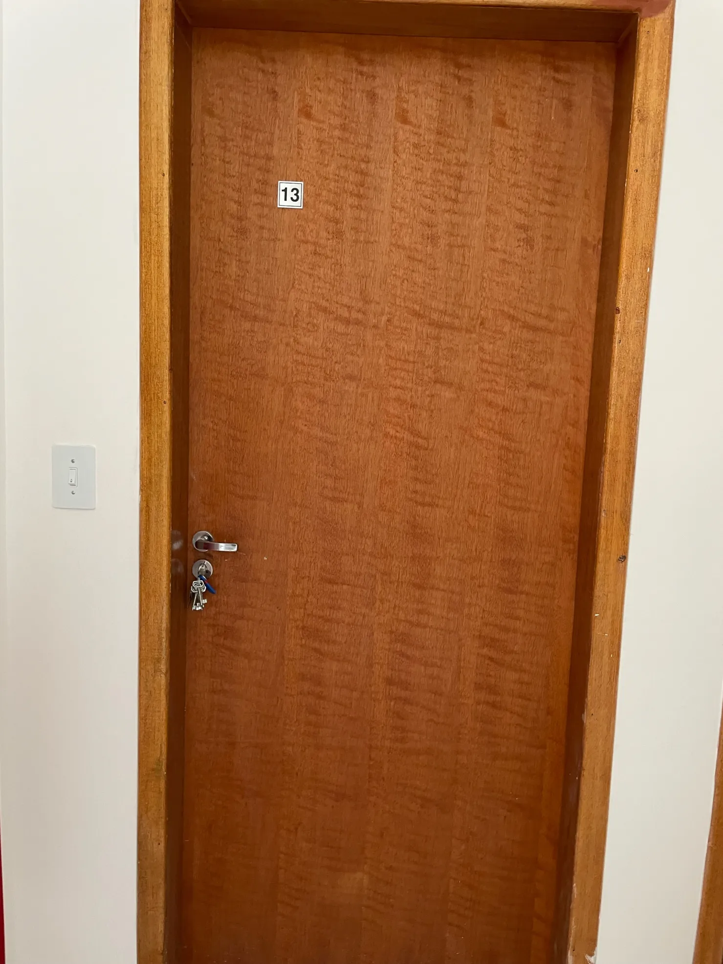 Imagem Apartamento dois dormitórios com suíte e sacada e ótima localização à venda, Bosque da Princesa, Pindamonhangaba, SP
