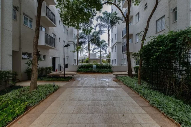 Imagem Vende apartamento de 62m² com 3 dormitórios e uma vaga no Jardim Aeroporto