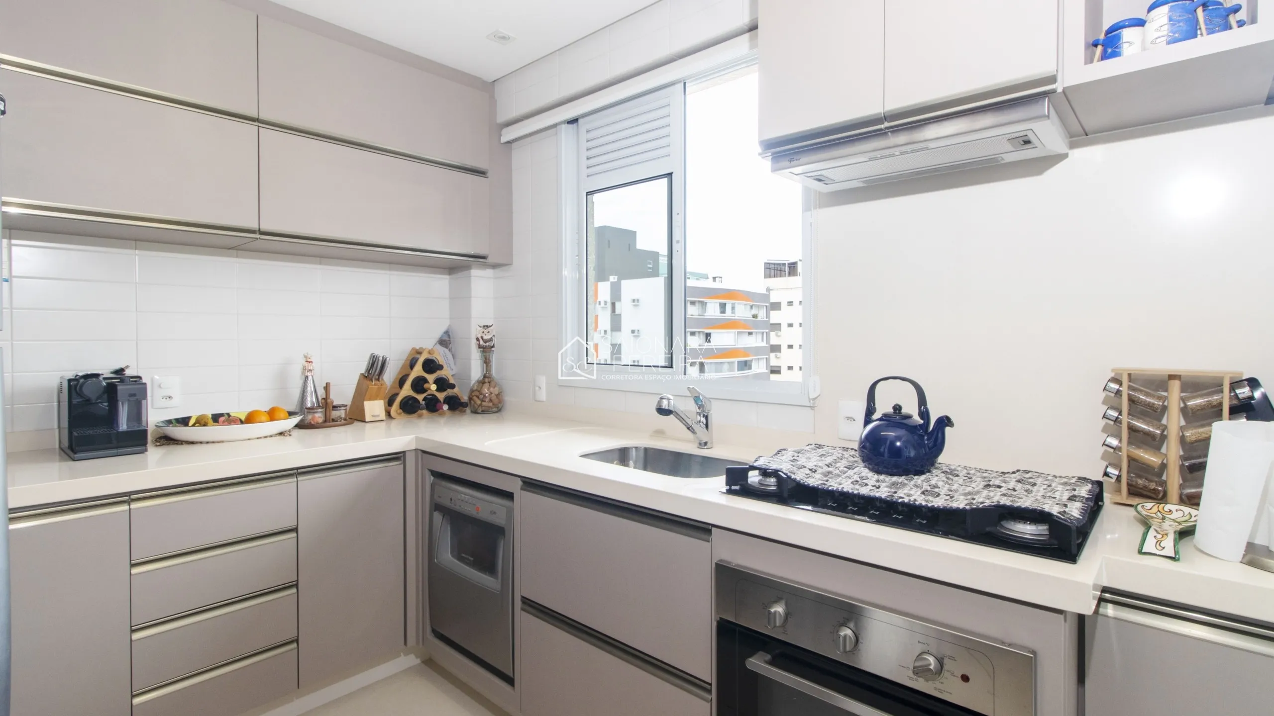 Imagem Cobertura Duplex - Mobiliado - Centro de Florianópolis