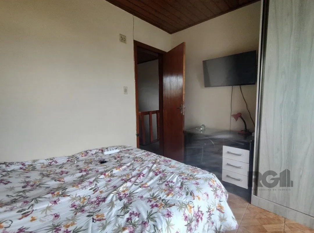 Imagem Casa para venda com 3 dormitórios no bairro Tristeza
