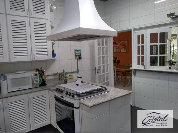 Imagem Um Sonho de Casa no Miolo da Granja Viana!