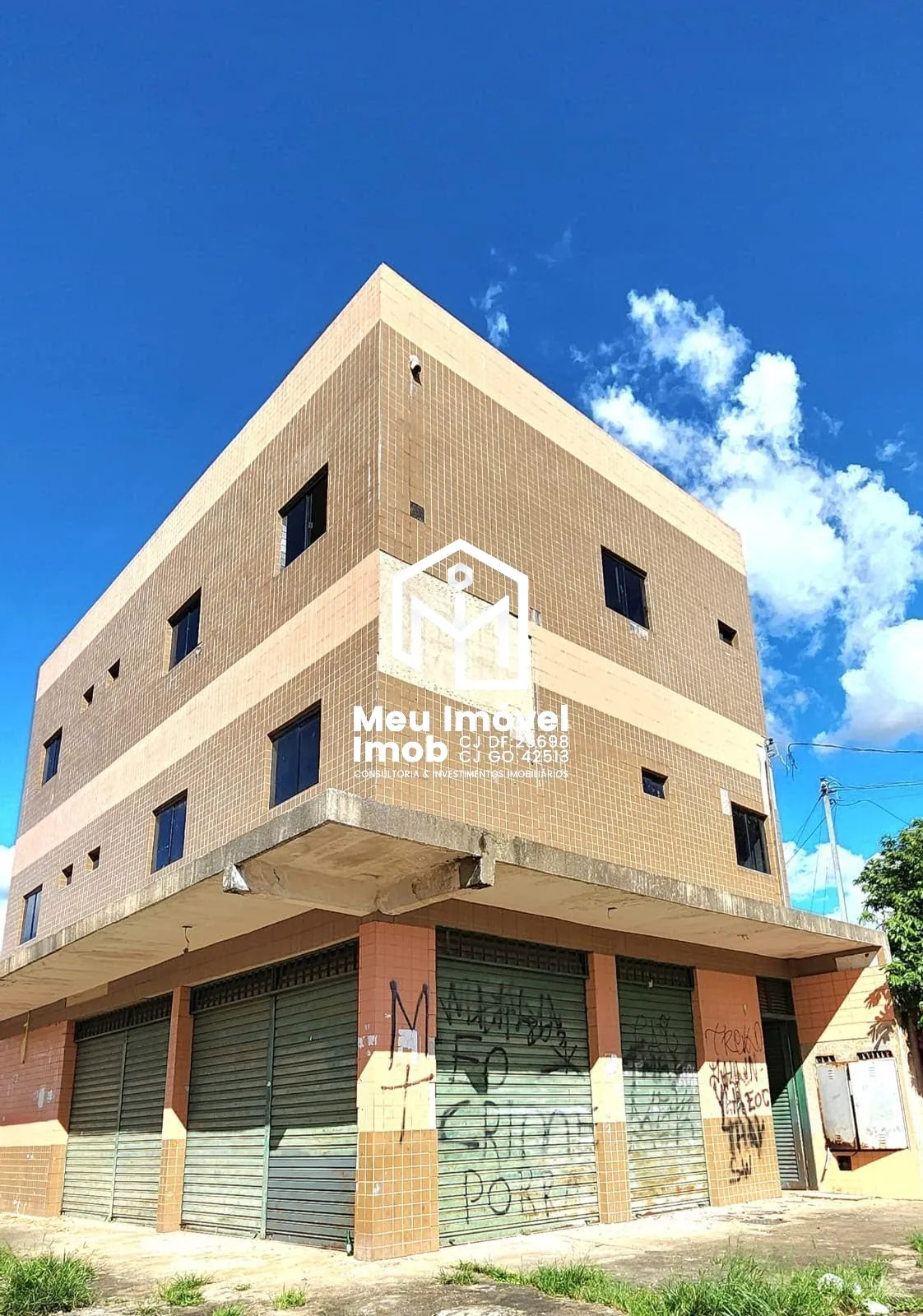Prédio 6 Quartos 113m² Térreo Locação Recanto das Emas em Quadra 803 Conjunto 26, S/n - Recanto das Emas, Recanto das Emas - DF