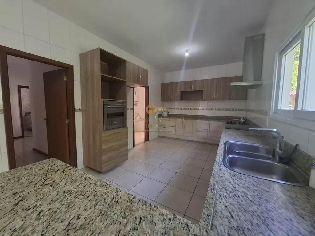 Imagem Casa para Venda em Teresópolis / RJ no bairro Green Valley