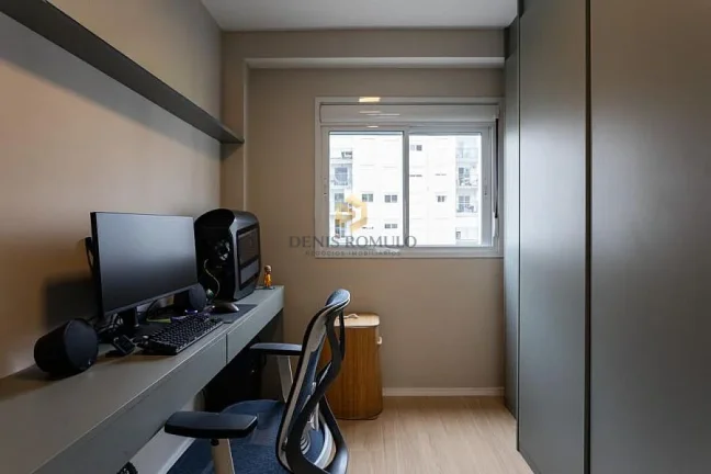 Imagem Apartamento com 2 quartos, 1 Suite - 50mt - Lapa, MOBILIADO