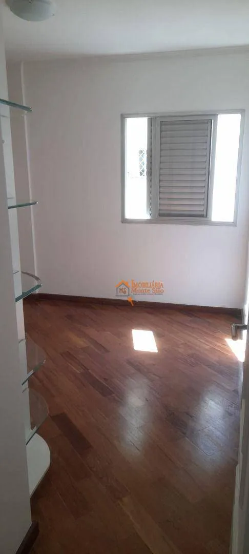 Imagem Apartamento com 2 dormitórios à venda, 66 m² por R$ 395.000,00 - Vila Galvão - Guarulhos/SP