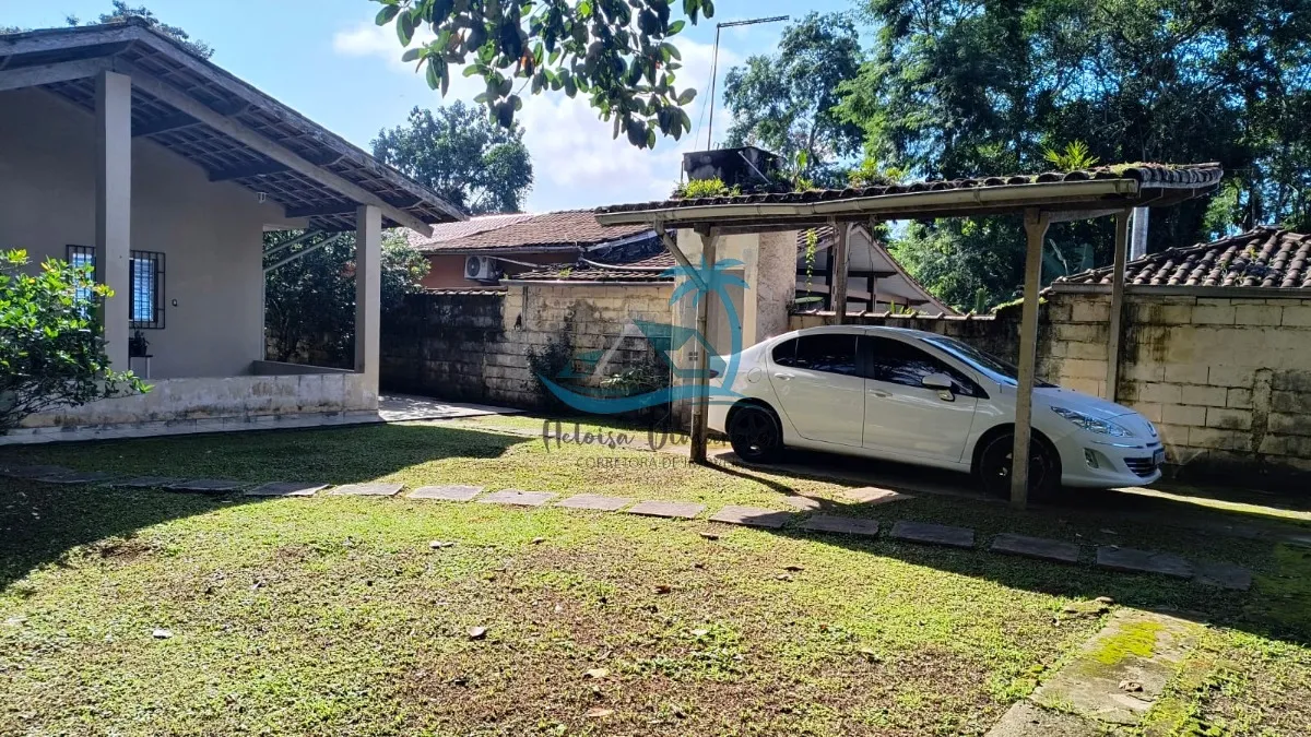 Imagem Linda casa térrea à venda no Perequê-açu, em Ubatuba, a 800m da orla