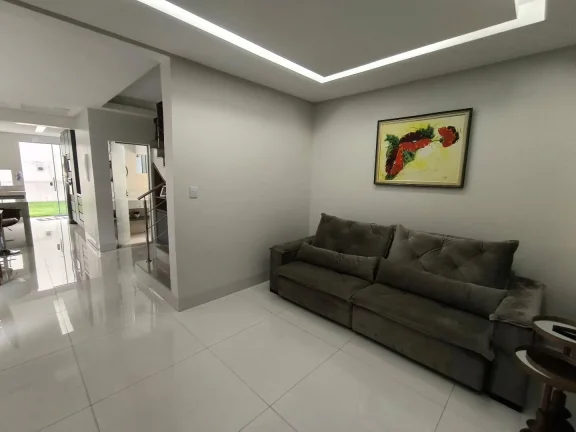 Imagem Sobrado 3 Suites Sozinho No Lote A 6 Min Do Flamboyant