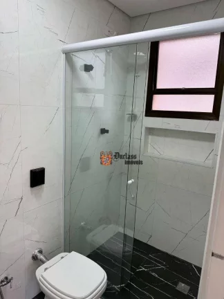 Imagem Apartamento com 2 dormitórios à venda, 60 m² por R$ 330.000 - Enseada - Guarujá/SP