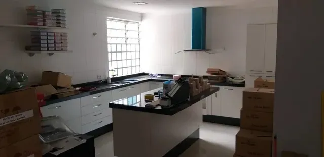 Imagem Galpão / Salão para Venda