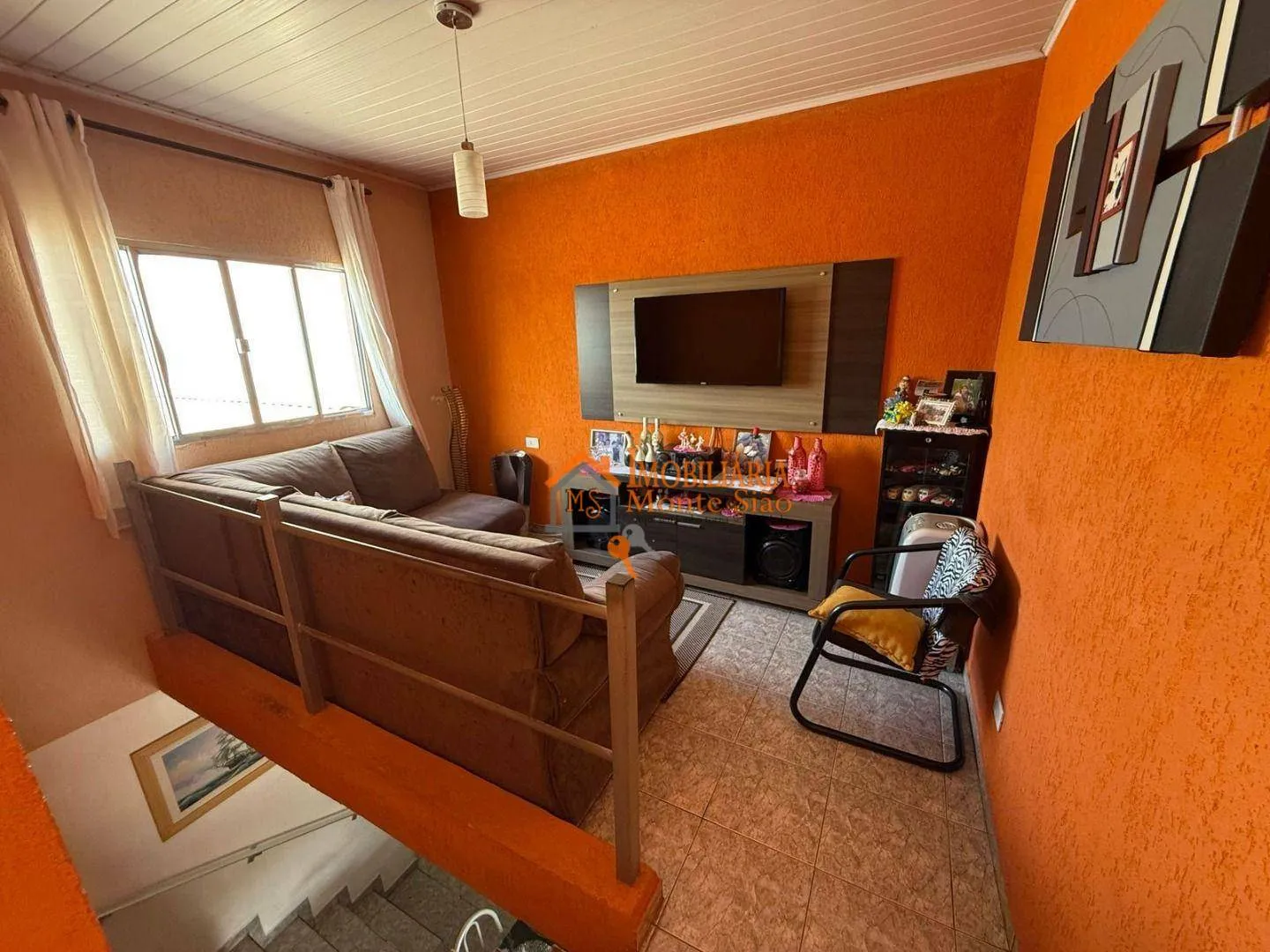 Imagem Sobrado com 3 dormitórios à venda, 140 m² por R$ 550.000,00 - Jardim Adriana - Guarulhos/SP