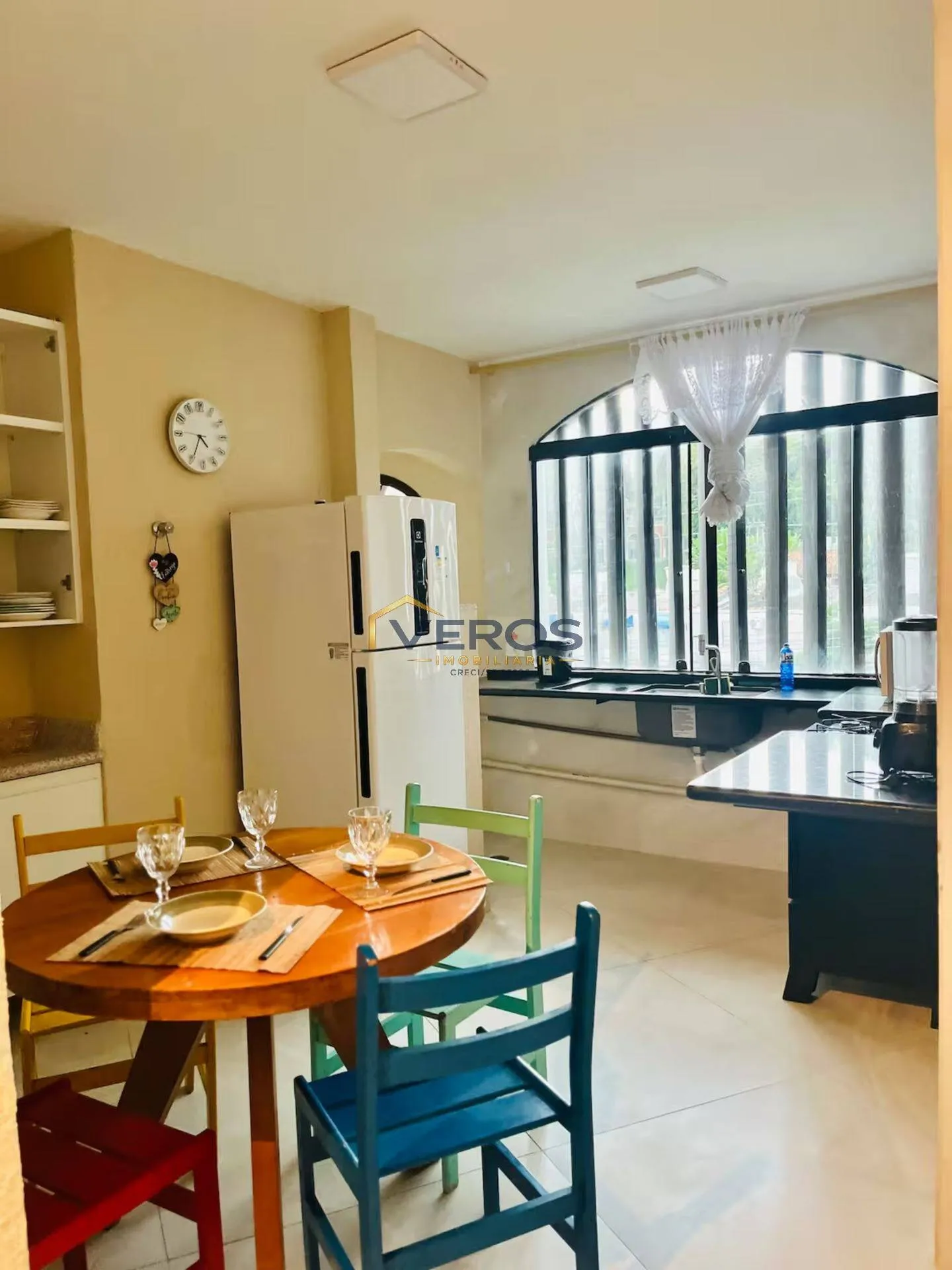 Imagem Apartamento com 2 dormitórios a 50 metros da Martim de Sá