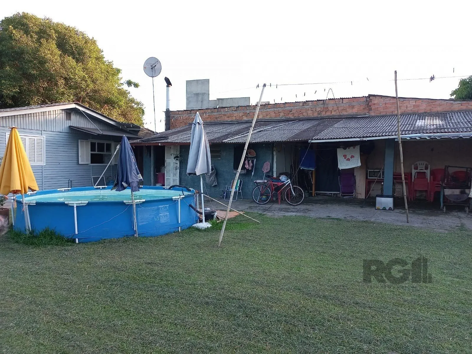 Imagem Sítio com 1000m² em Belém Novo