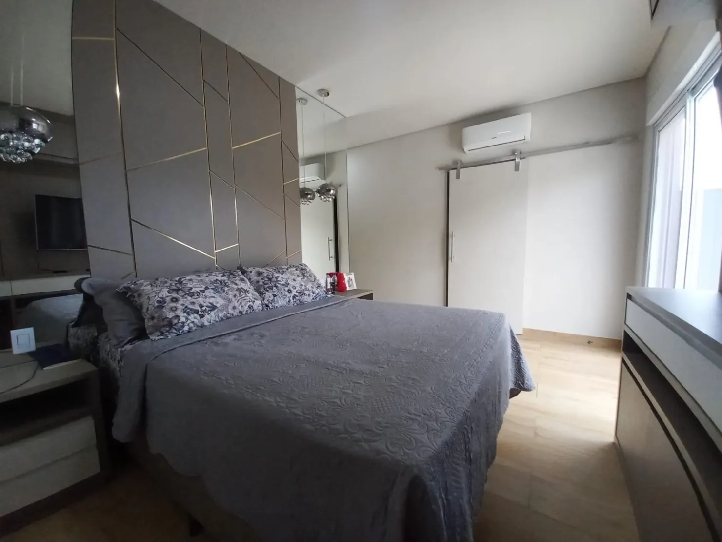 Imagem Casa Alto Padrão à venda com 3 suítes, piscina e muito conforto, Alto do Cardoso, Pindamonhangaba, SP