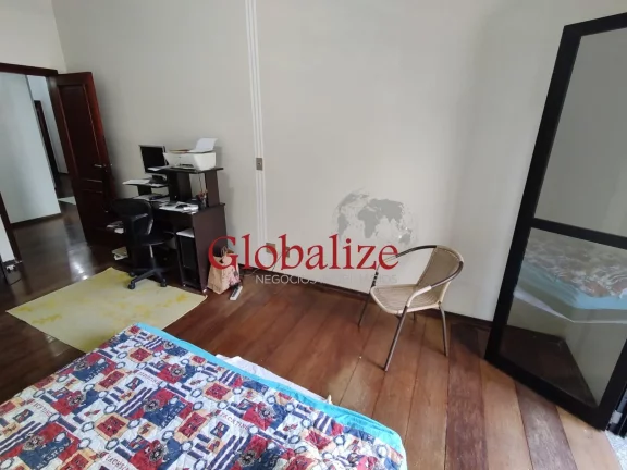 Imagem Sobrado à venda com 4 dormitórios e até 7 vagas, no bairro da Pompéia em Santos por R$ 2.900.000,00