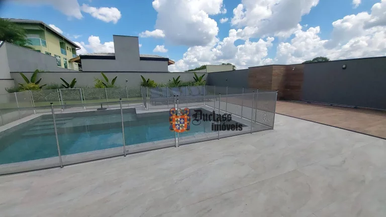 Imagem Sobrado com 4 dormitórios à venda, 341 m² por R$ 3.200.000,00 - Condomínio Shambala I - Atibaia/SP