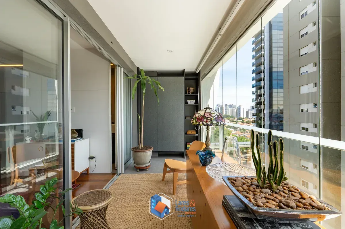 Imagem Apartamento para venda em Cidade Monções com 1 quarto, sendo 1 suíte, 48m²