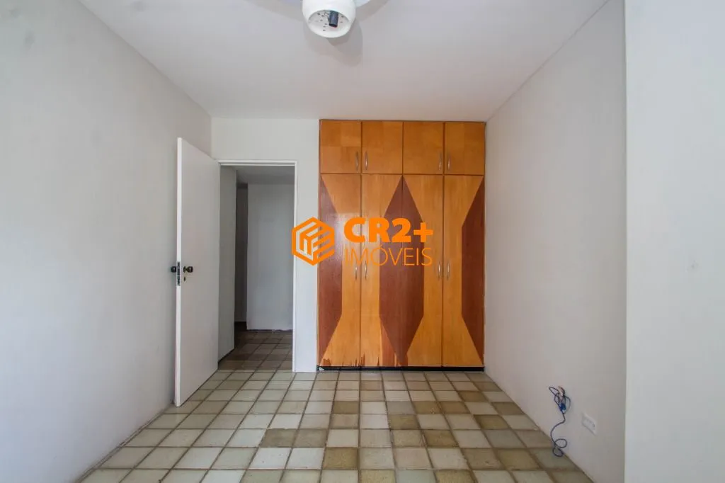 Imagem Apartamento Boa Viagem - 4 quartos -1 suite - Varanda- 2 Garagens