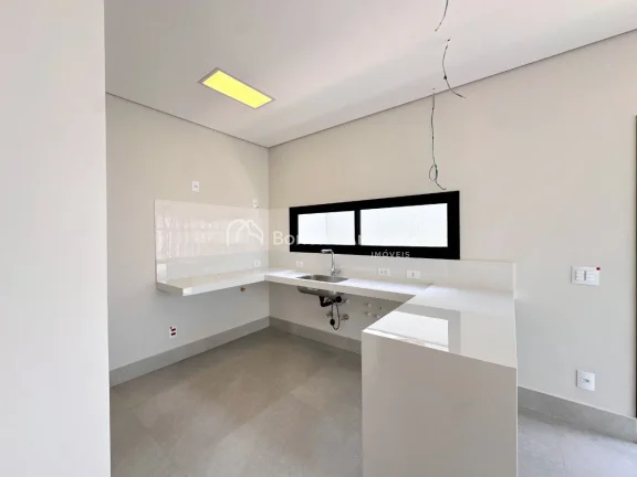Imagem Novo conceito, acabamento diferenciado, casa triplex, em condomínio com apenas 13 unidades, muito b...
