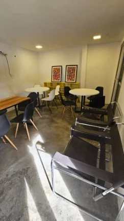Imagem Sala Comercial de 60m² para alugar no 2º andar, localizada na Torre, Recife - Pernambuco.