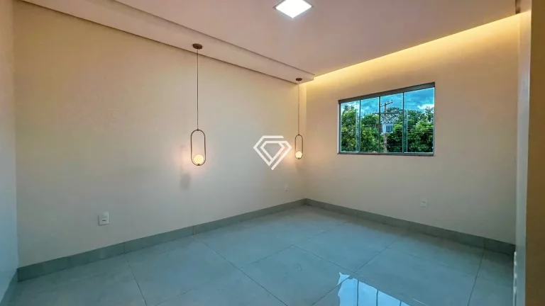 Imagem Sobrado com 02 Suítes 153m² c/ Lazer na 605 Sul