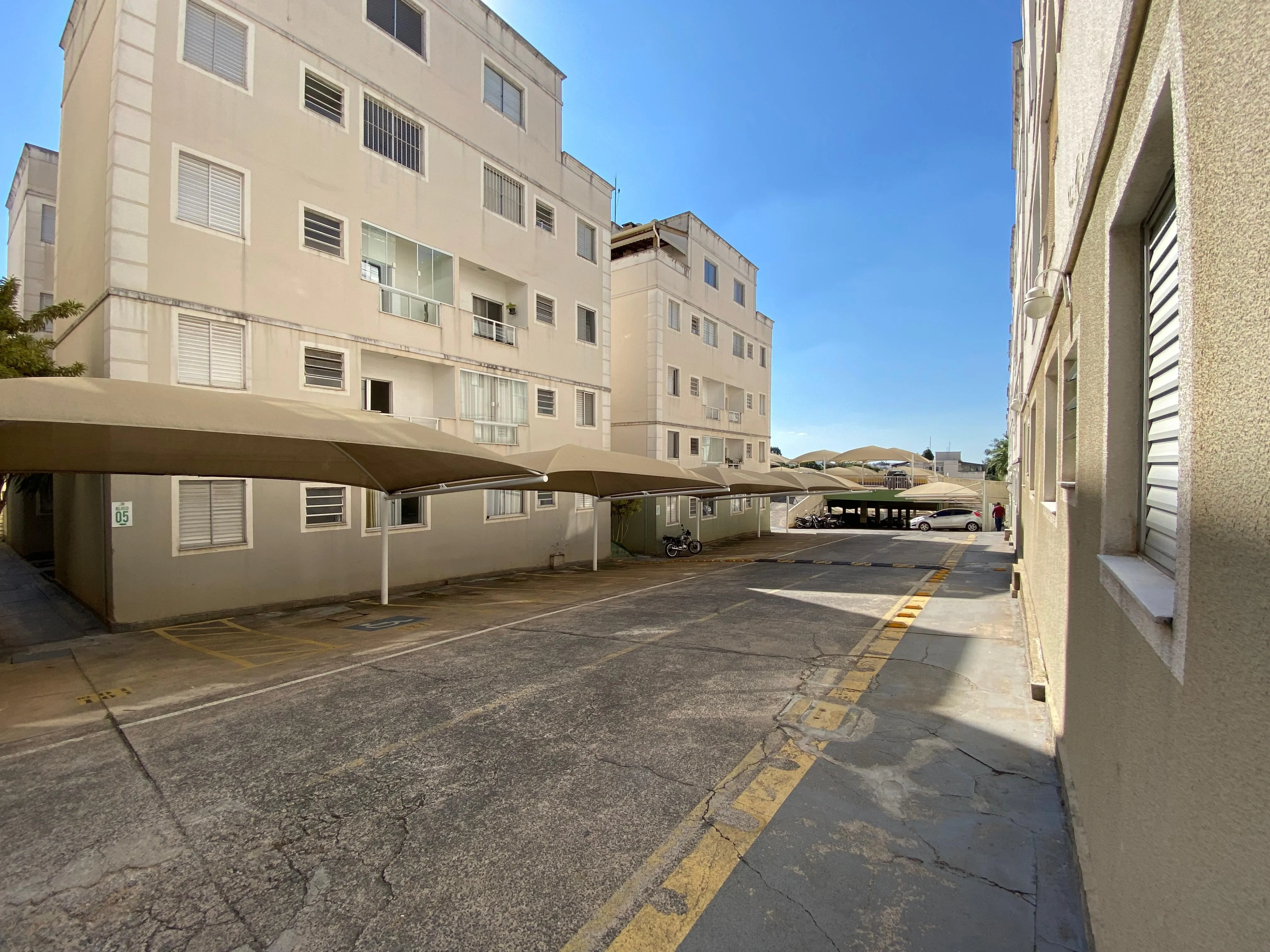 Imagem Vendo Apartamento Duplex Moderno, 107m²