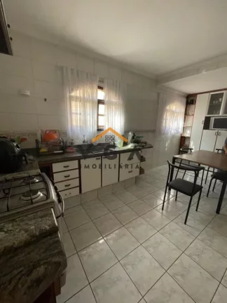Imagem Sobrado para Venda em São Paulo, Cidade Líder, 3 dormitórios, 1 suíte, 3 banheiros, 4 vagas