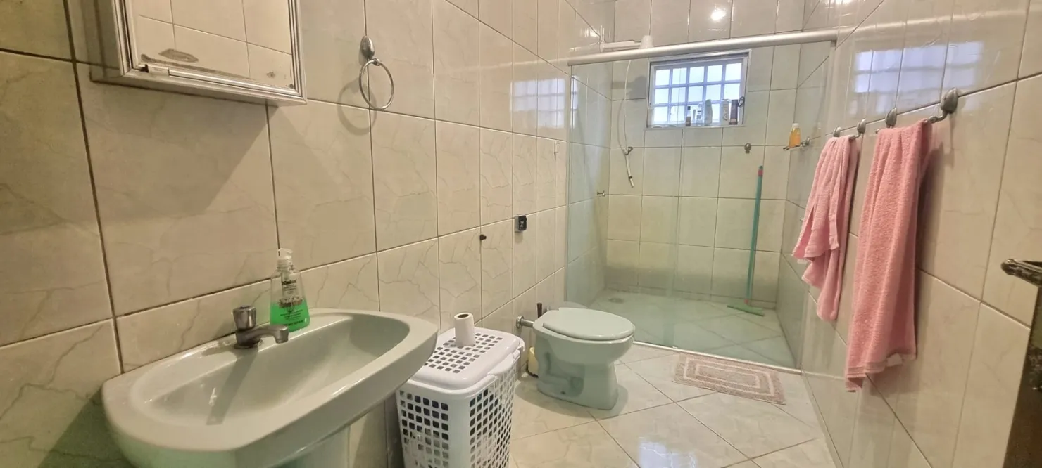 Imagem Casa à venda 3 Quartos, 1 Suite, 2 Vagas, 175M², Santa Terezinha, Aparecida - SP