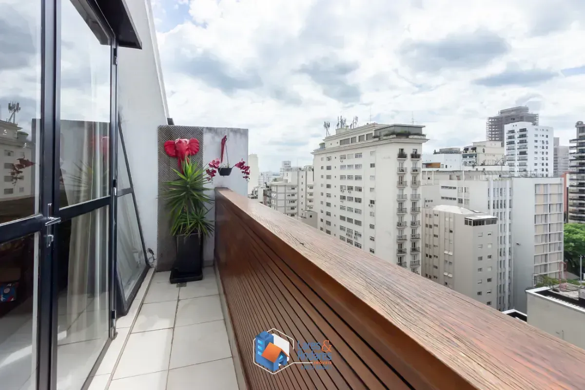 Imagem Cobertura para venda em Cerqueira César com 2 quartos, sendo 2 suítes, 110m²