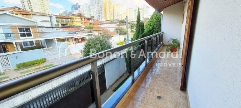 Imagem Excelente casa com 3 dormitórios, sendo 1 suíte com varanda, banheiro social, e um living amplo qu...