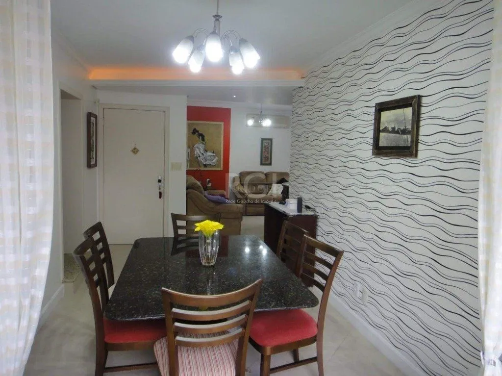 Imagem Apartamento para Venda - 105.42m², 2 dormitórios, 2 vagas - Santo Antonio