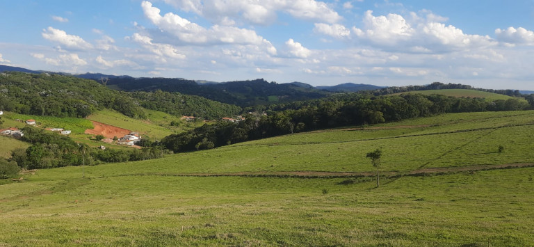 Imagem Terreno à Venda, 600 m² em Centro - Atibaia
