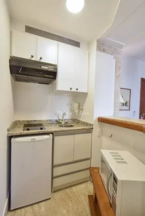 Imagem Flat disponível para venda no Golden Tower Residence no Itaim Bibi, com 43,55m², 1 dormitório e 1 vaga