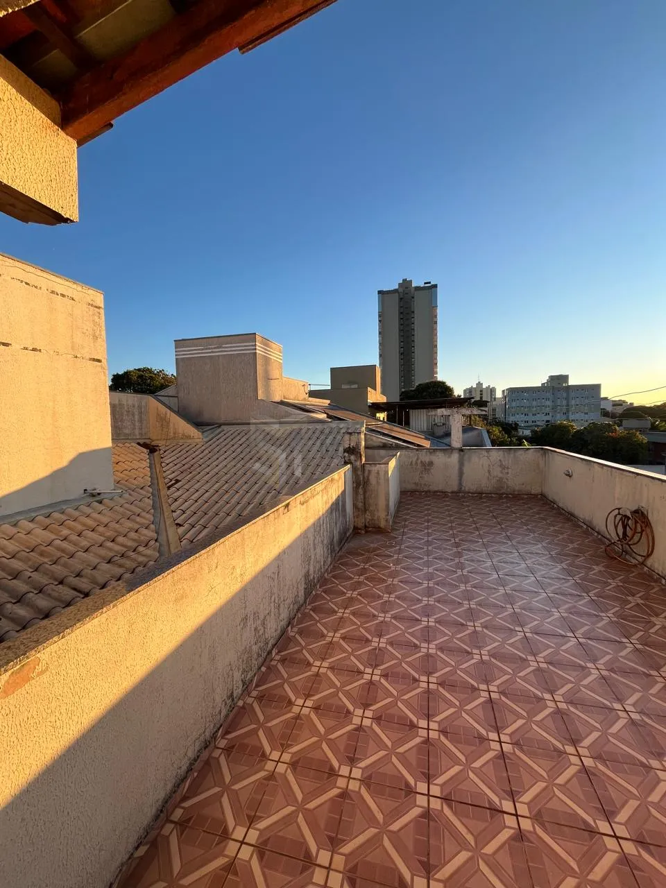Imagem Casa 192m Umuarama-PR 384