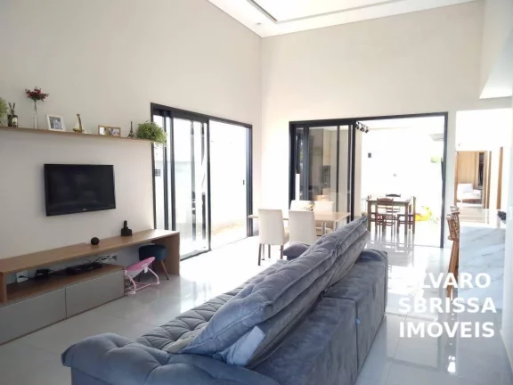 Imagem Linda casa térrea à venda no Condomínio Una em Itu SP